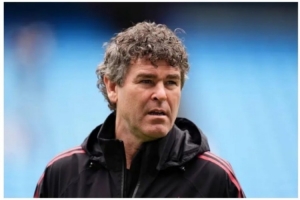 足球_首发阵容官宣_战术复盘拆解