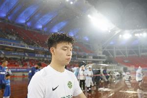 足球_黑白雨燕网络直播_更衣室独家爆料