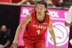 篮球_首发阵容官宣_战术复盘拆解