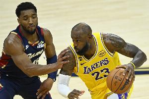 播球帝直播nba免费观看_黑白雨燕网络直播_更衣室独家爆料