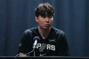 篮球_JRS极速信号_中文解说原声