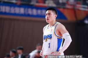 篮球_首发阵容官宣_战术复盘拆解