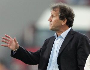 老鹰vs灰熊直播哪里看_全场进球集锦_现场高清回放