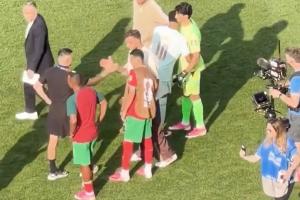 乐球直播nba免费观看高清版下载安装苹果_首发阵容官宣_战术复盘拆解