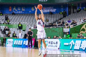 掘金vs雷霆直播_超清无插件信号_前方伤停情报